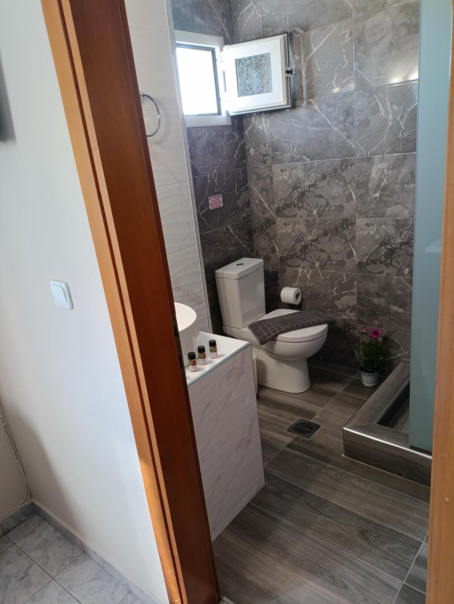 Verginia Studios Korinos Bagian luar foto