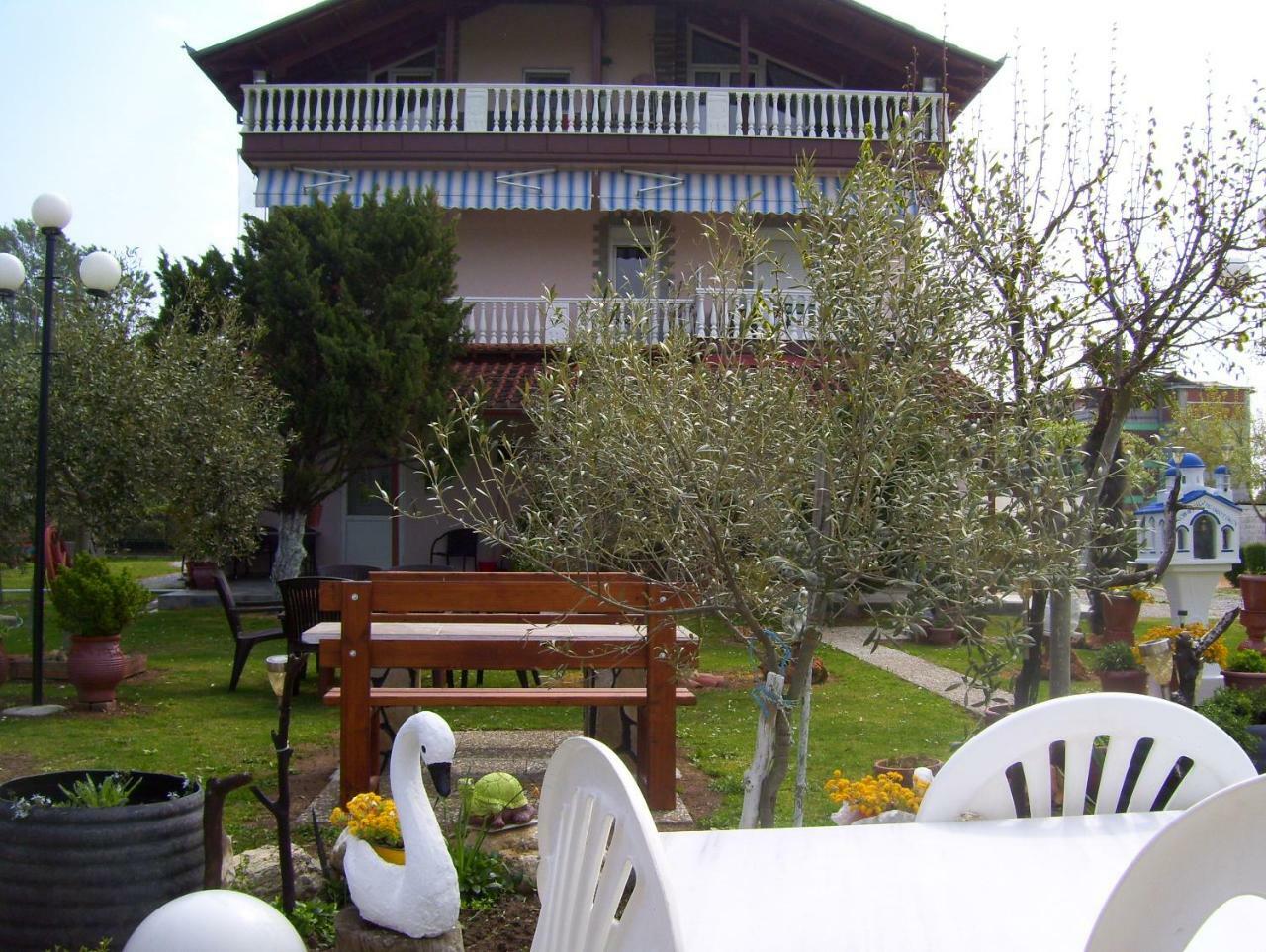 Verginia Studios Korinos Bagian luar foto